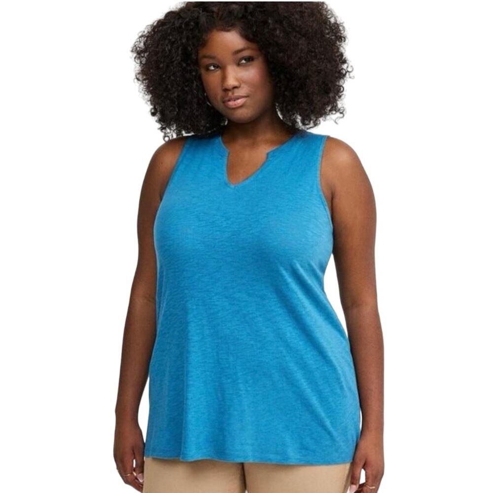 NWT Torrid Classic Fit Heritage Slub Split
Neck Tank Solid Blue Size 00 Plus Sz
